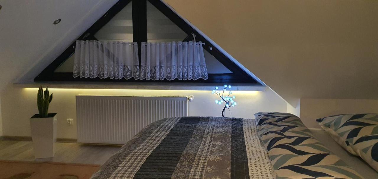 Apartament Pod 12 A Bielsko-Biała Zewnętrze zdjęcie